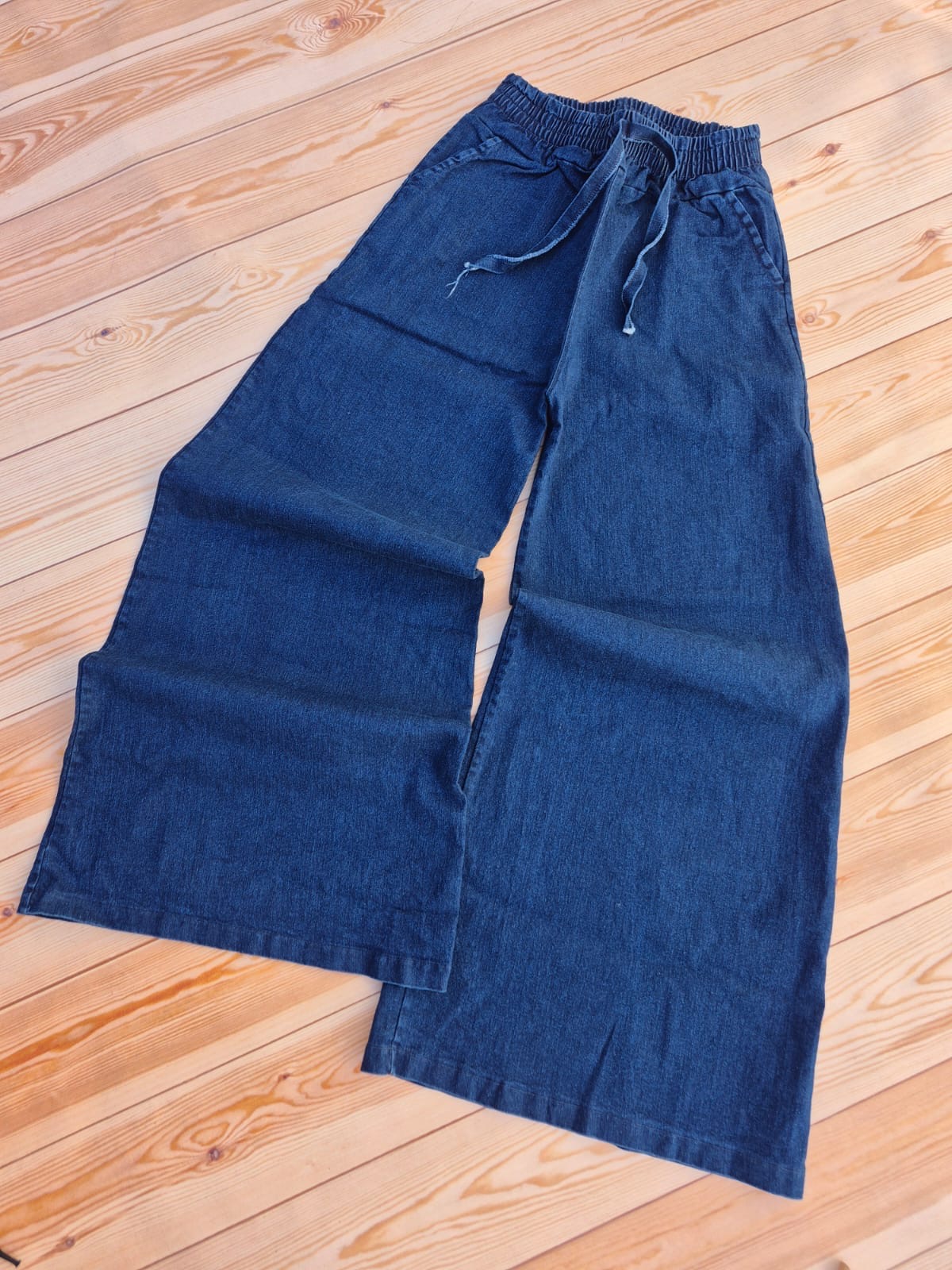 Palazo de Jeans - f943623a-3f36-43bc-bb66-f60e45d7b75e.jpeg
