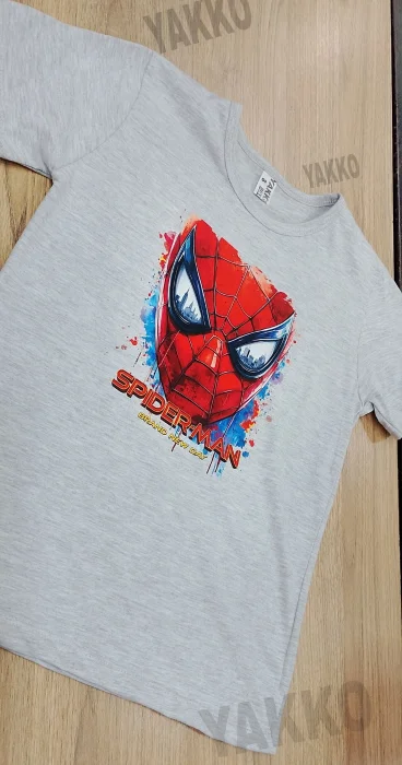 Remera de Algodón "spiderman" (por Curva)