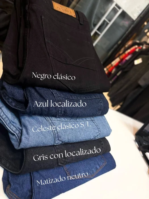 Jeans Clásico Rígido