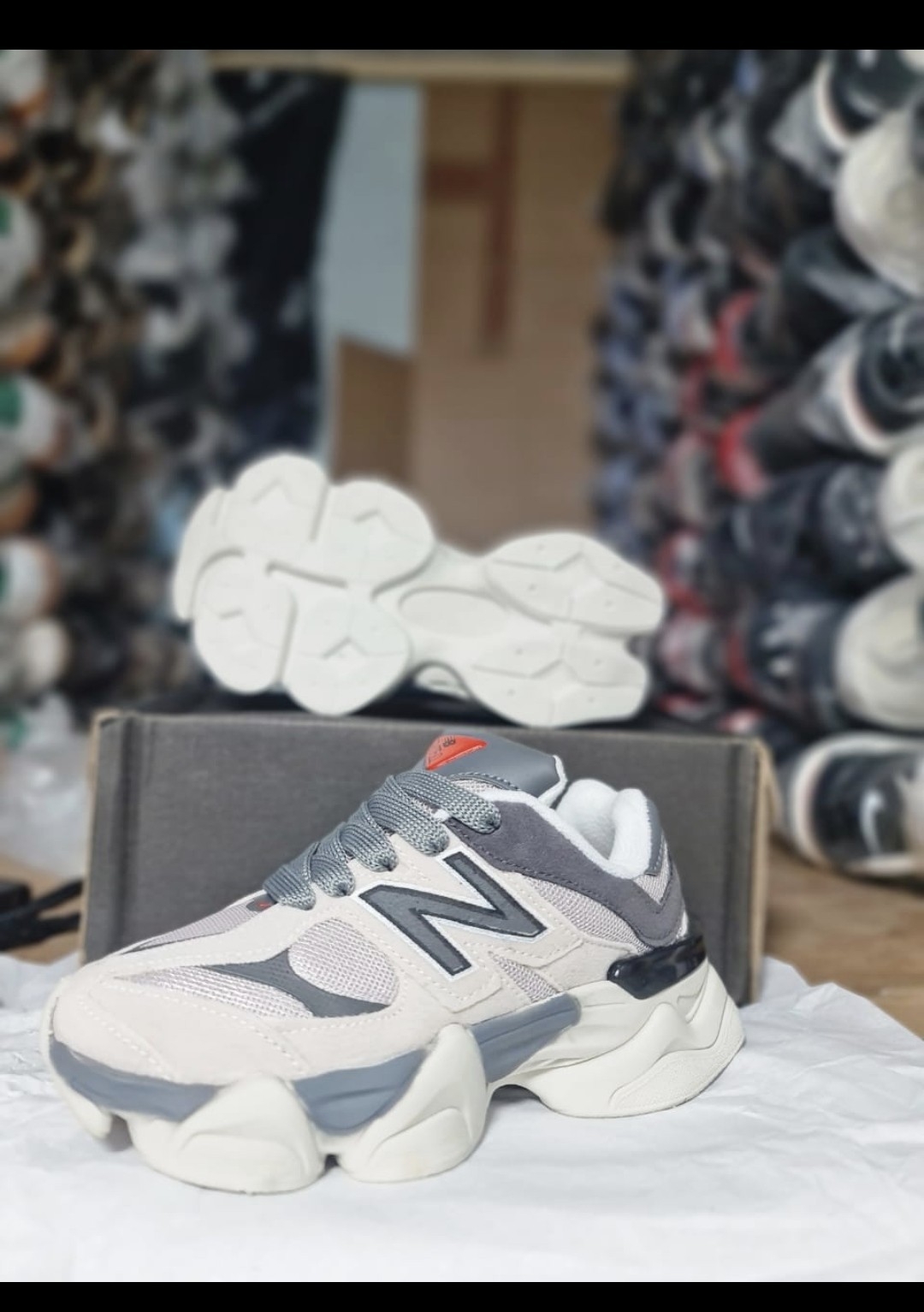 New 9060 Kids Importada - Imagen 3