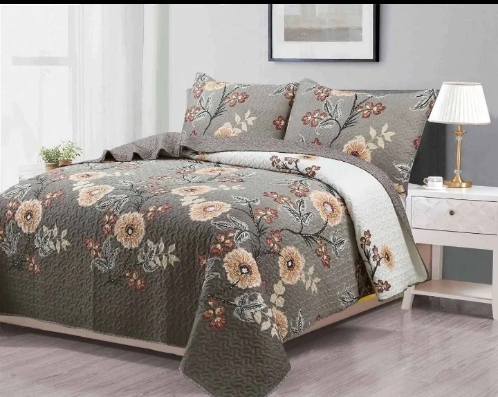 Colcha 2 1/2 Reversible con 2 Fundas de Almohada - Imagen 2