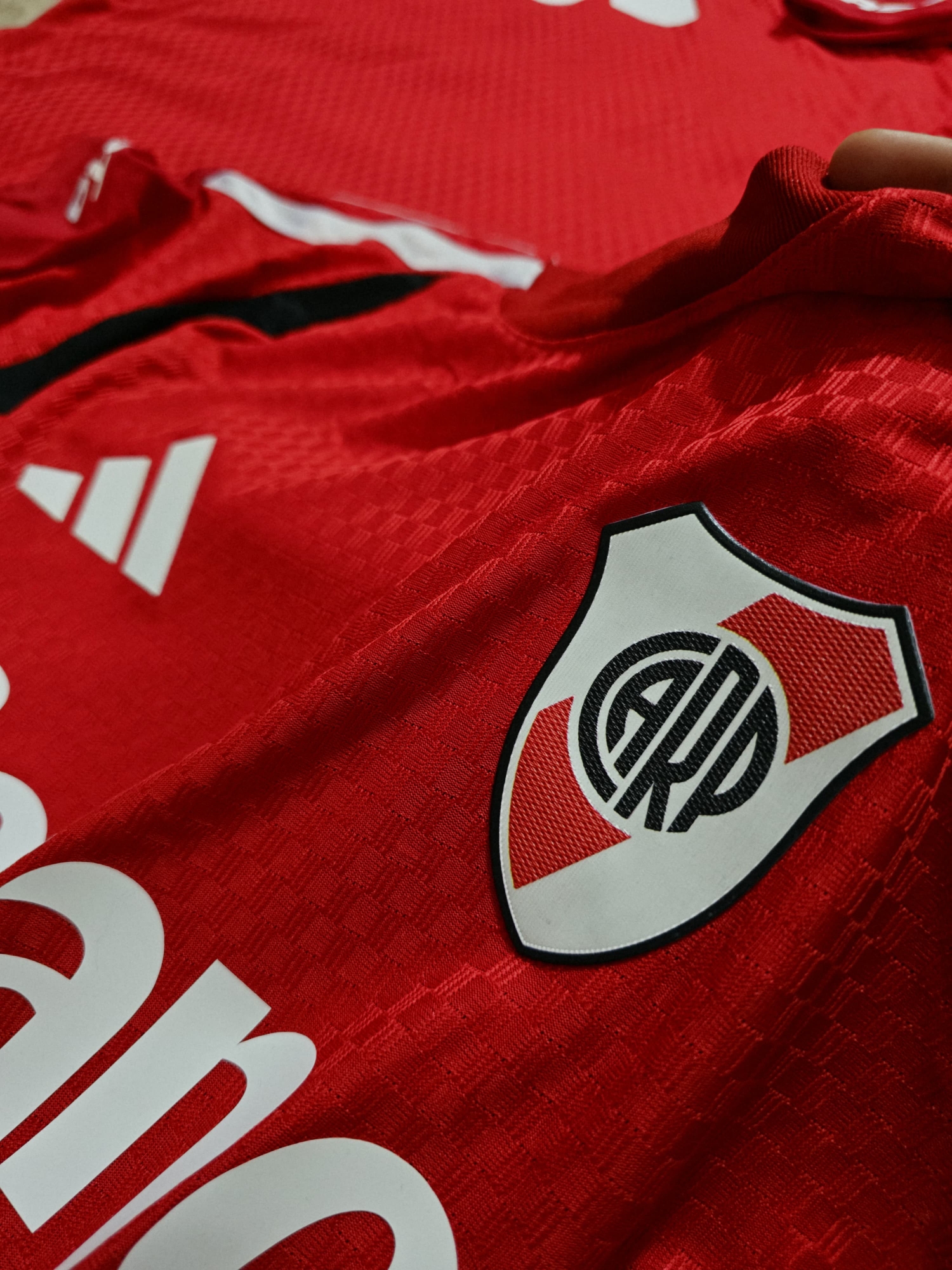 Remera Entrenamiento River Plate Modelo 2026 - Imagen 2