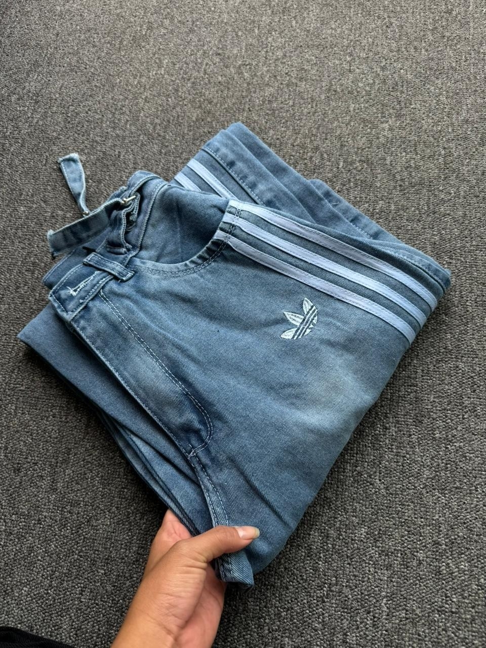 Jeans Baggi Ad Logo Bordado - Imagen 5