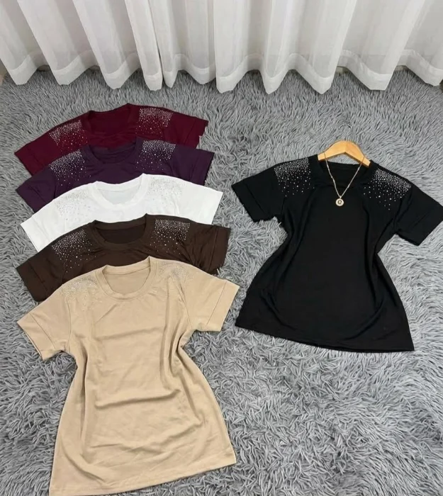 Remera Brillo Stras
