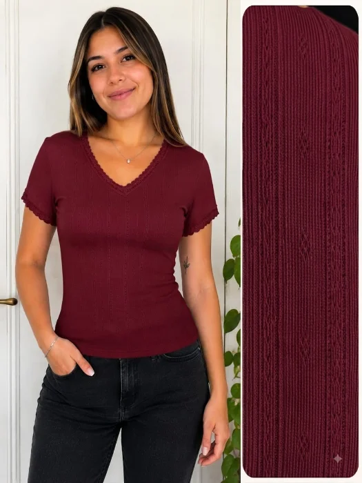 Remeras Cuello V con Puntilla
