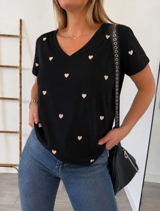 Remera Corazones
