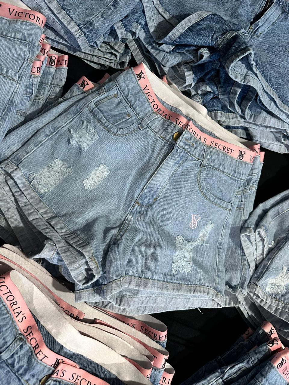 Short - Imagen 3