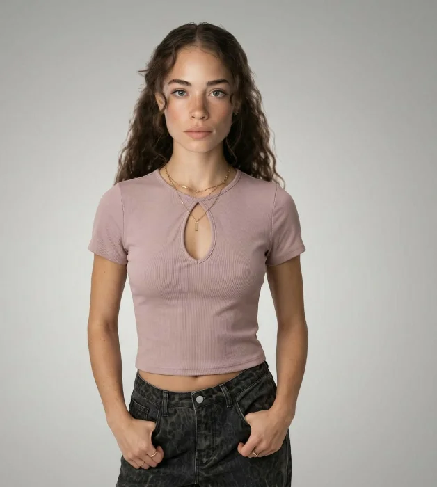 Remera con Abertura Adelante