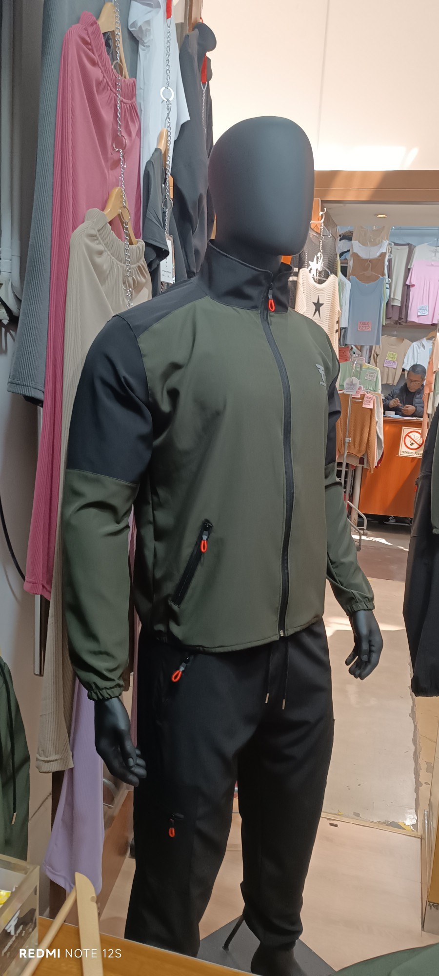 Campera Deportiva - Imagen 2