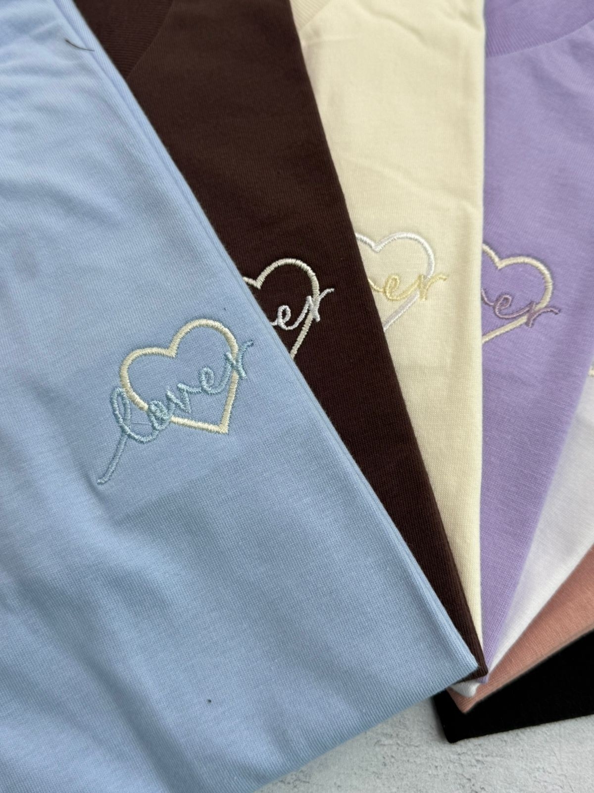 Remera Clásica Love - Imagen 3
