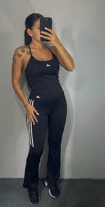 Conjunto Top Más Oxford Adidas
