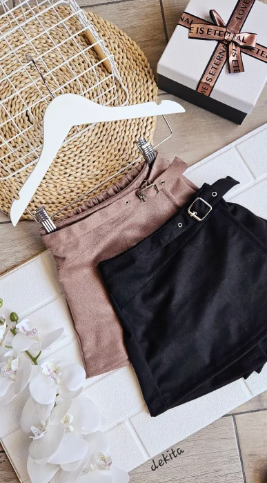 Short Pollera