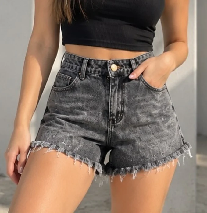 Short Mom Desflecado