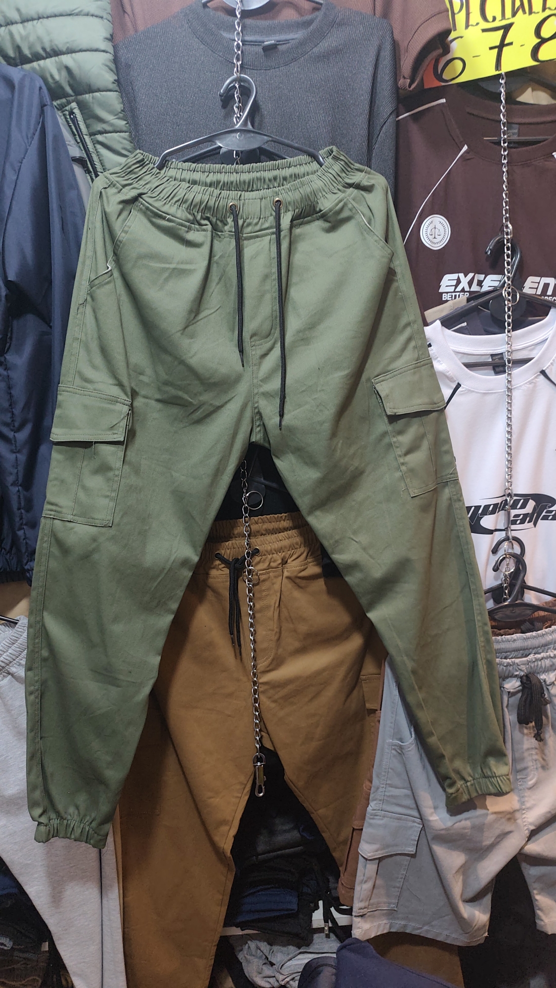 Pantalón Gabardina Cargo .talle Especial - Imagen 4