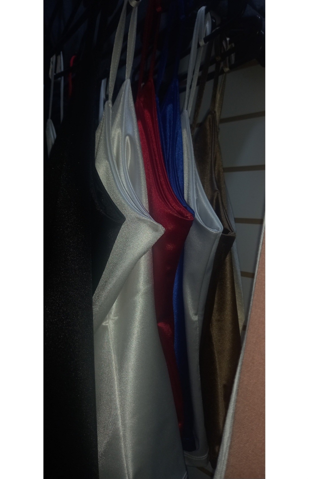 Musculosa de Saten Elastisada por Pedido - Imagen 5
