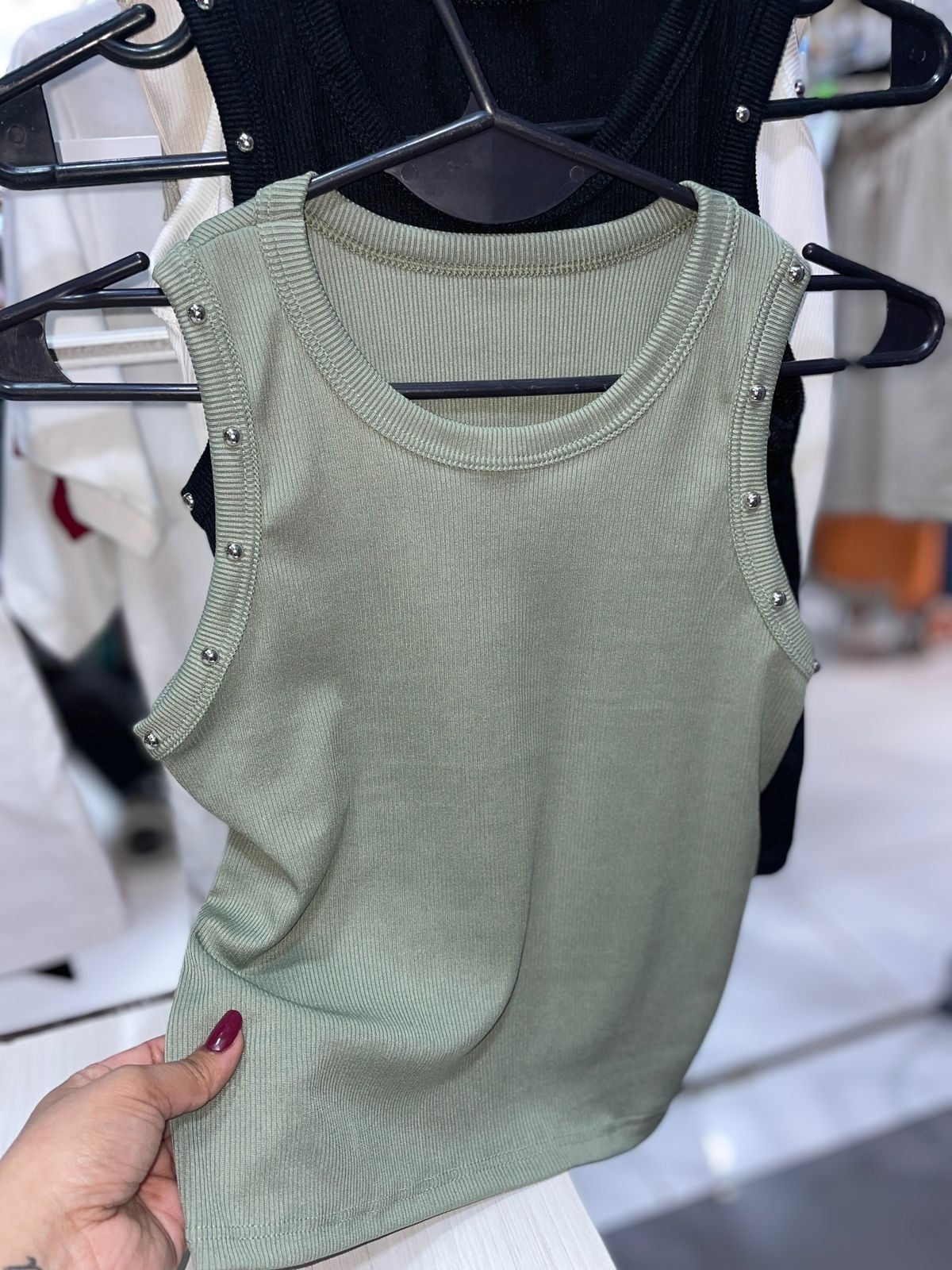 Musculosa con Tachas Morley - Imagen 2