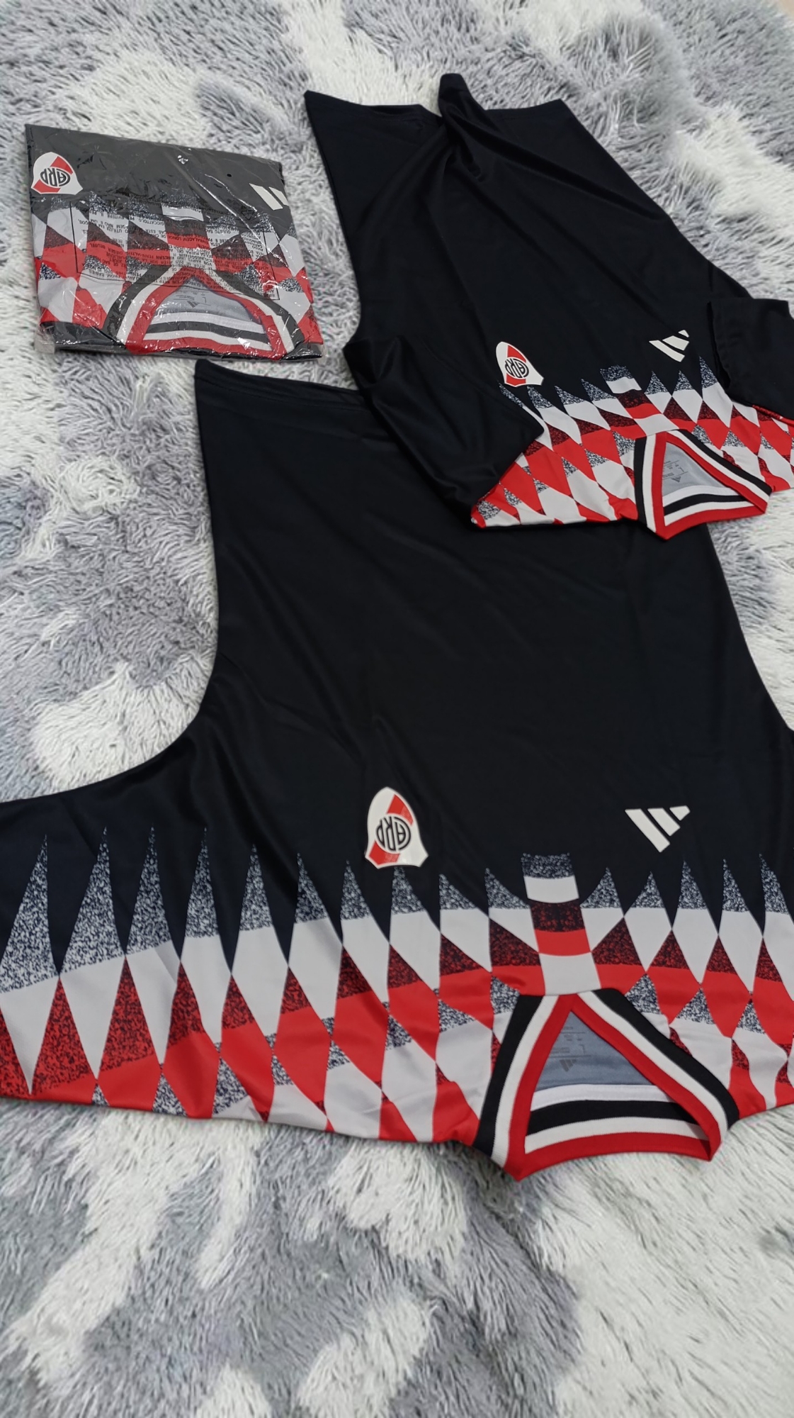 Remera Oversiz Nuevo Temporada 26/27 - Imagen 2