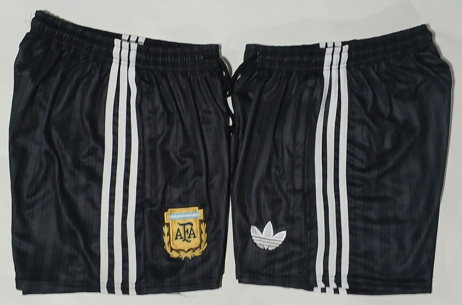 Short Retro - Imagen 4