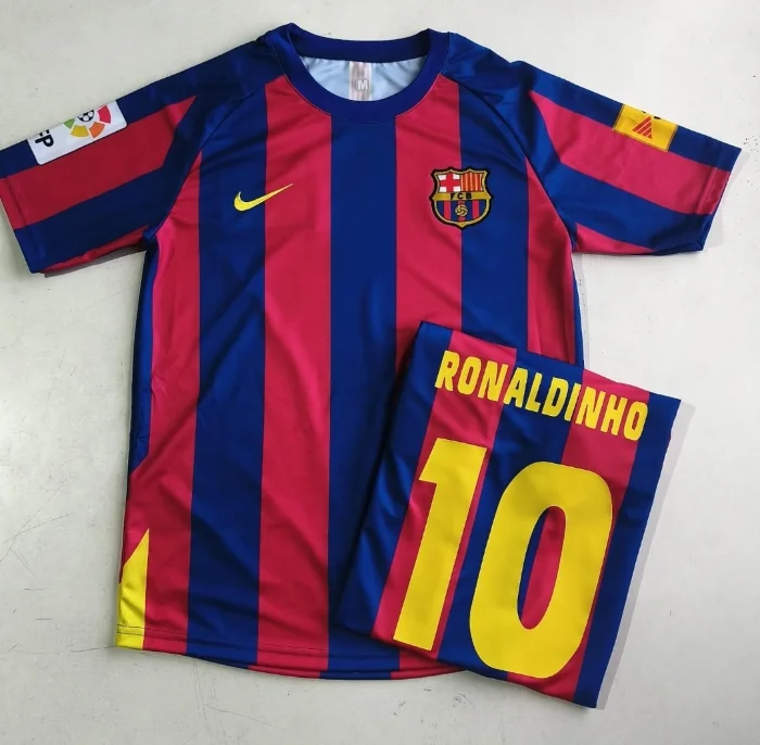 Barcelona Retro Ronaldinho
