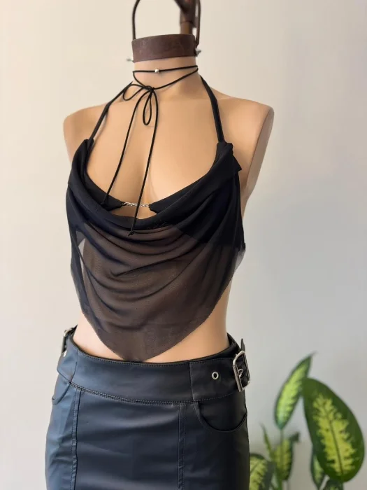 Art1152 Top para Atar al Cuello con Buche