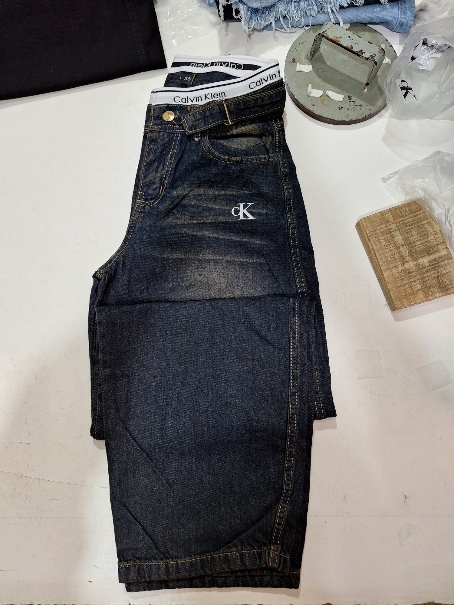 Baggy Elástico Calvin Klein Rígidos - Imagen 2