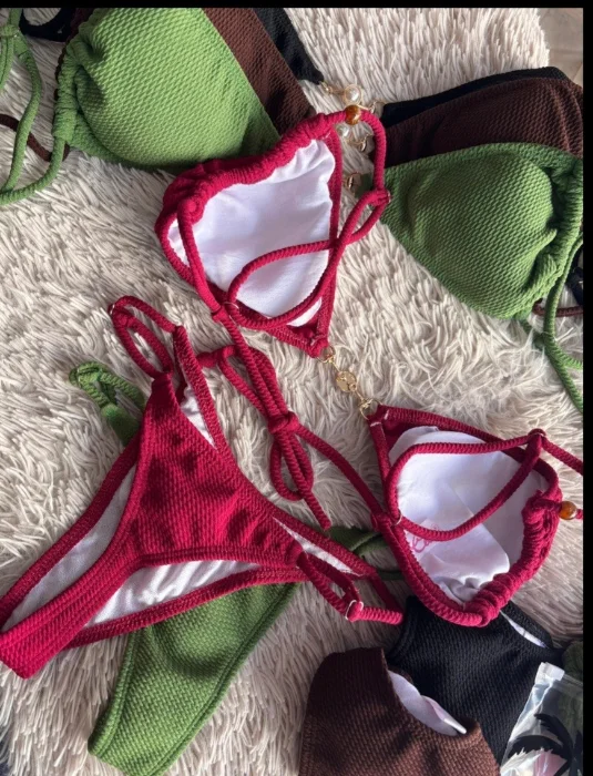 Bikini Texturada con Avios