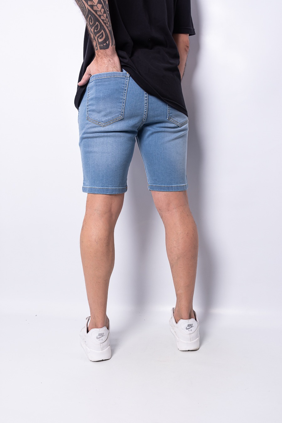 Bermuda de Jeans Elastizada  con Rotura - WhatsApp%20Image%202025-09-30%20at%2013.16.37%20(1).jpeg