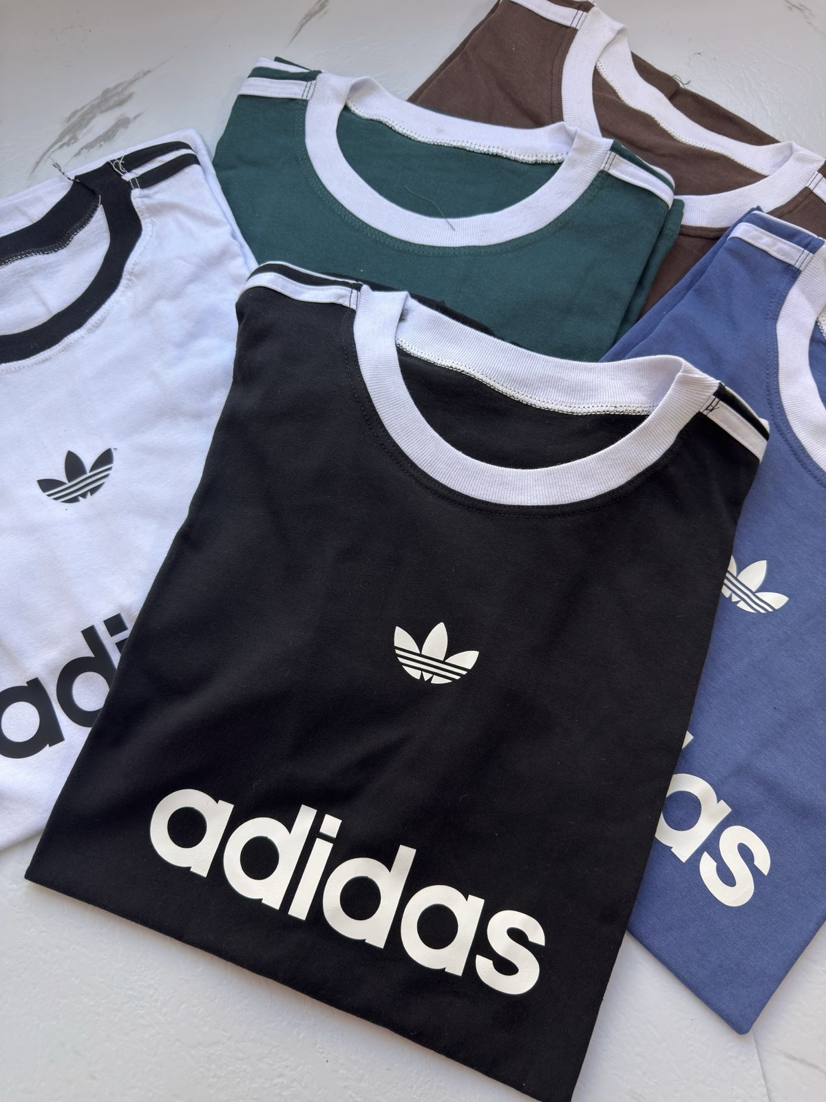 Remerones Adi - 56fb8eb0-8f3c-47f1-b433-d63ac2a1e6a6.jpeg