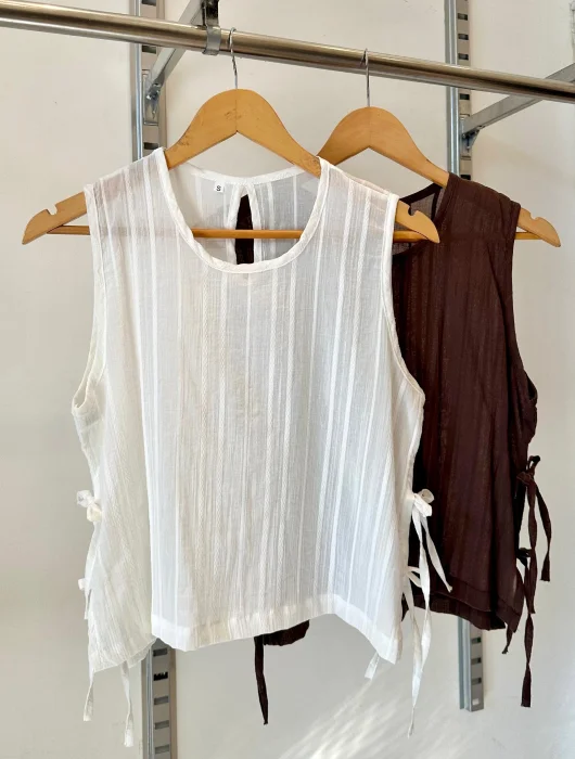 Musculosa Laos