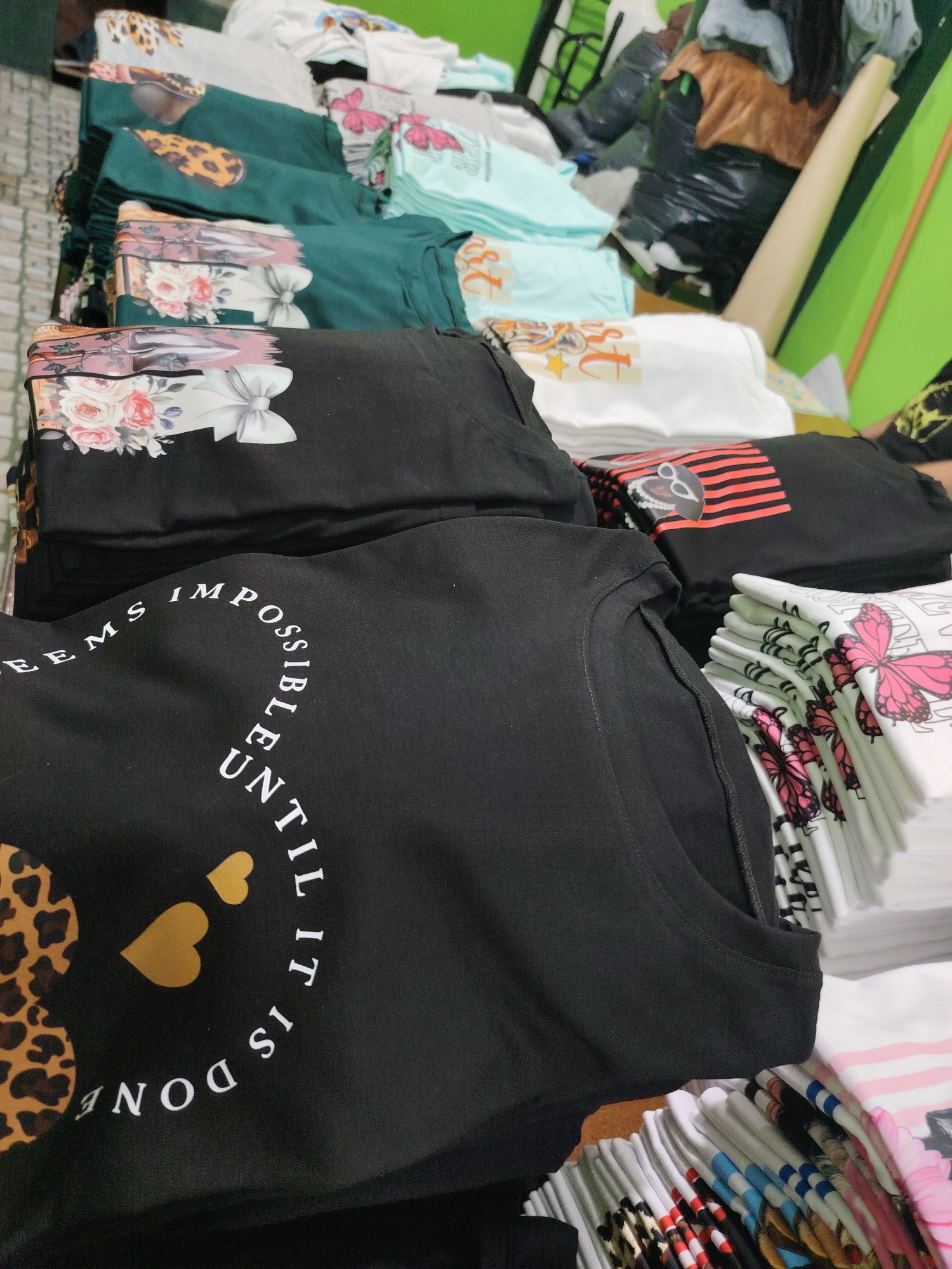 Remera Básica con Tajo de Jersey Peinado - Imagen 8