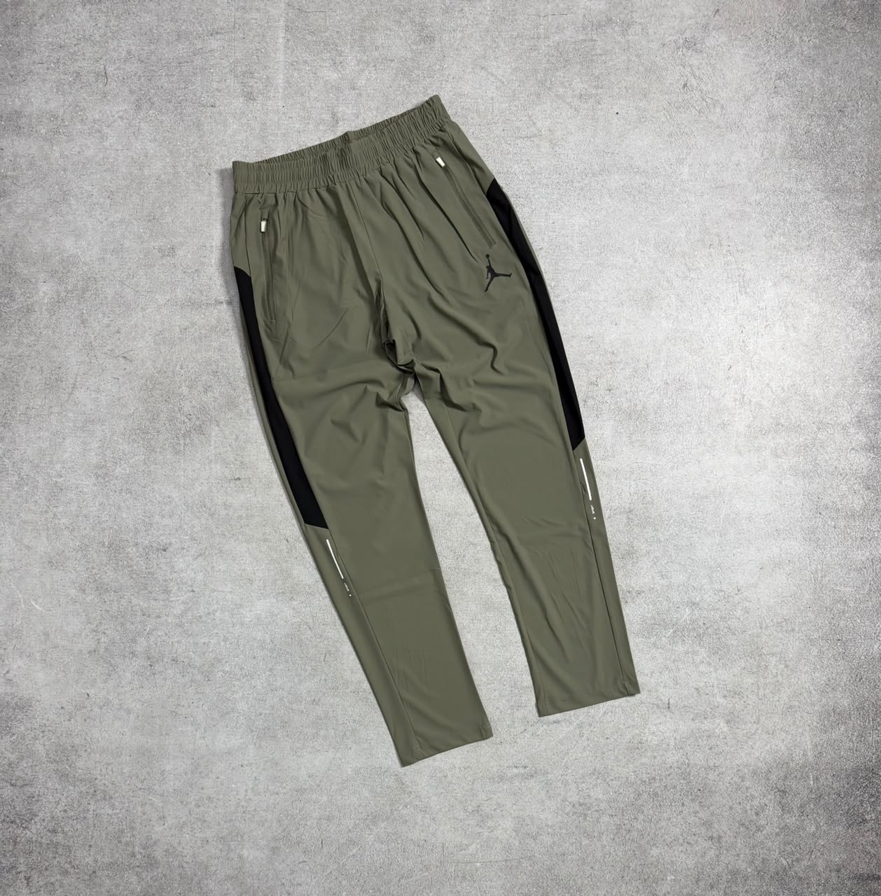 Pantalón Jordan Retro Importado - Imagen 2