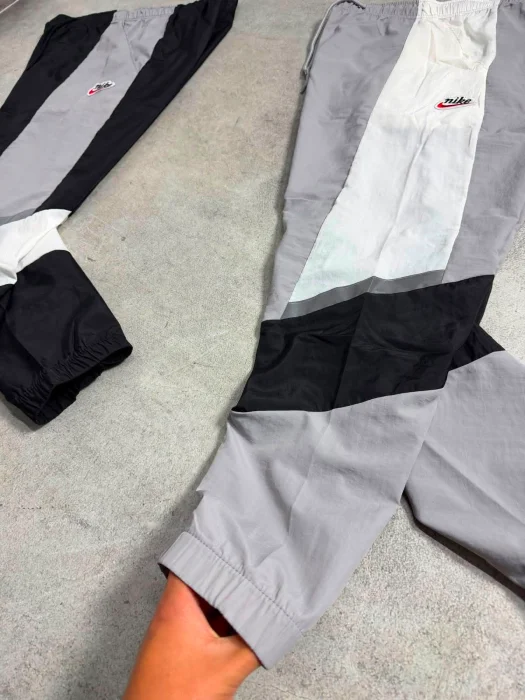 Pantalón Nike Retro Importado