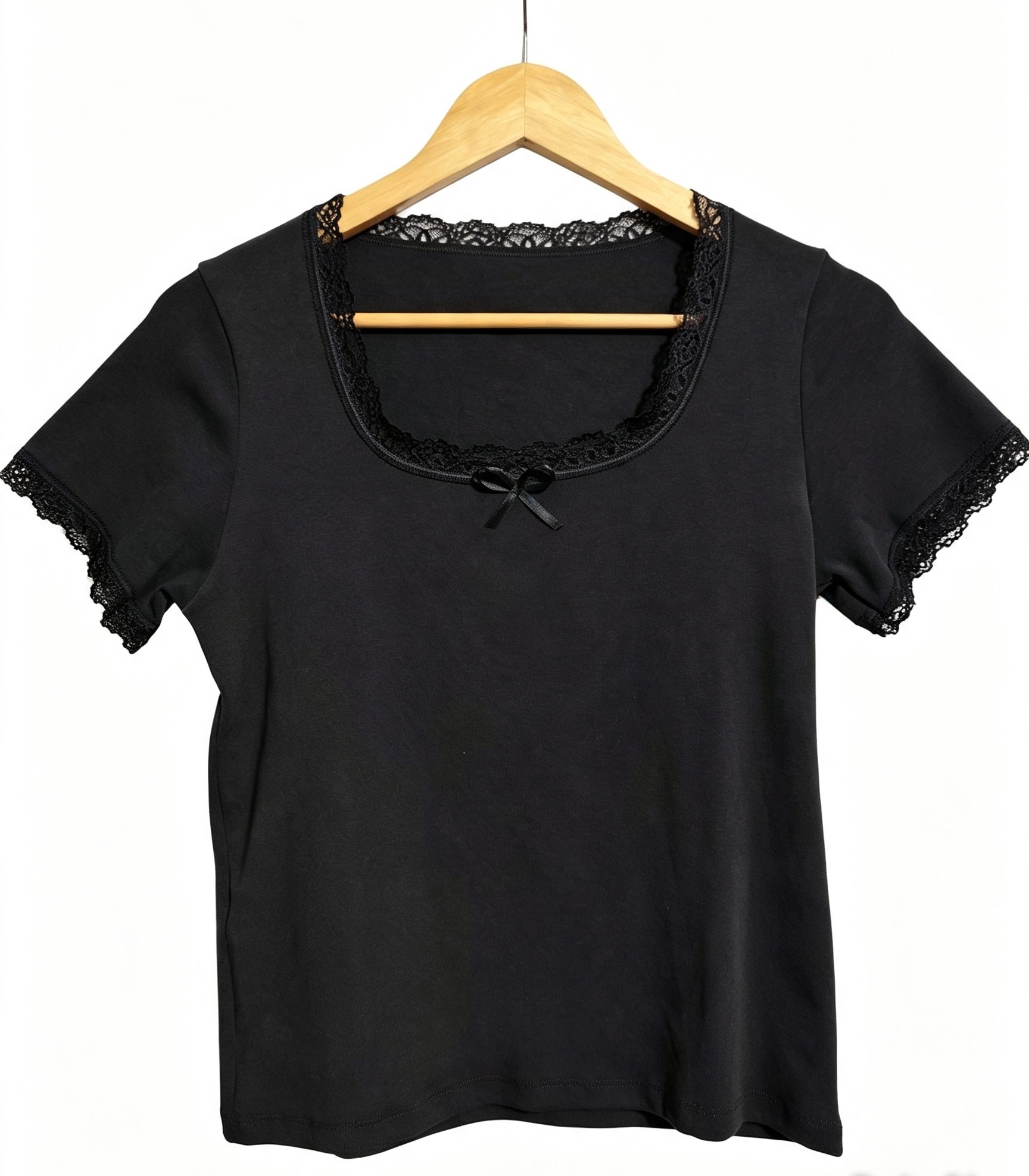 Remera Mellvin Cuello "c"puntilla - Imagen 3