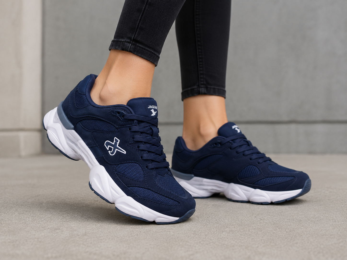 Zapatilla Deportiva Jaguar Importado Art. 9397 (36 al 40) - ChatGPT%20Image%203%20sept%202026%2C%2013_54_25.png