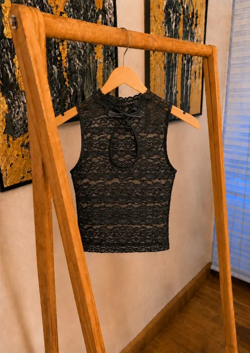 Musculosa de Encaje Reini
