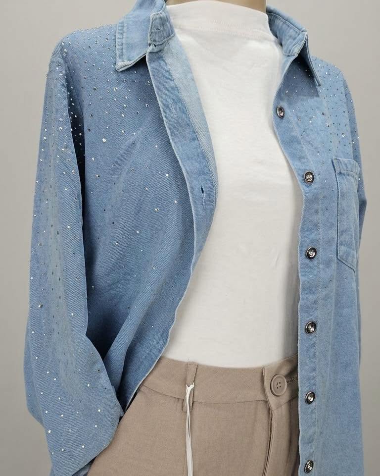 Camisa de Jeans con Strass - 784426838_1439842764640692_2346741415839680575_n.png.jpeg