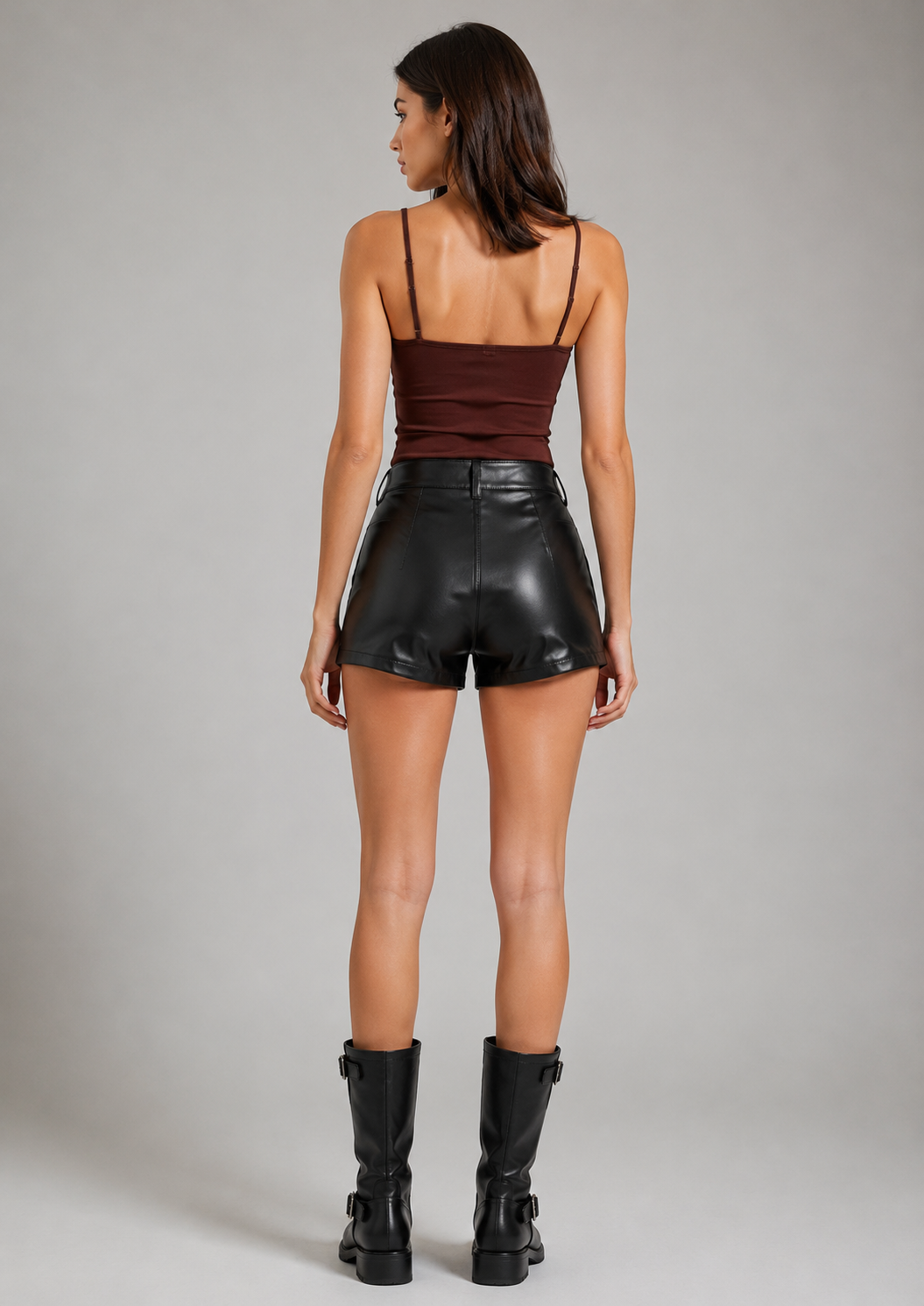 Short Engomado con Botones (sb451) - ChatGPT%20Image%2012%20ago%202026%2C%2003_18_56%20p.m..png