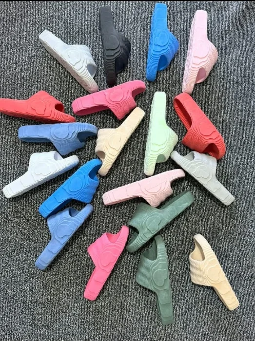 Ojotas Adilette