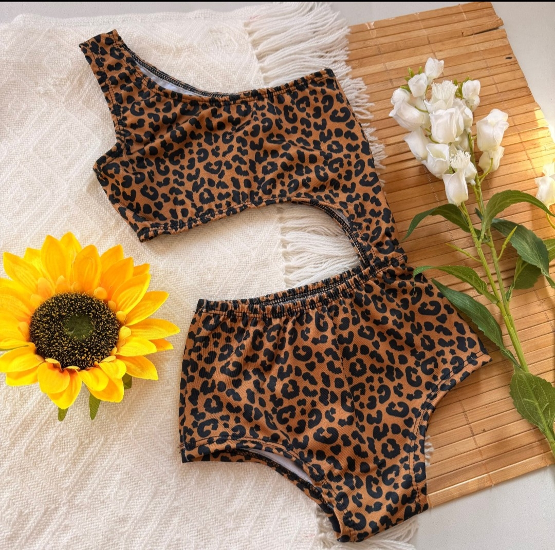 Bikini Asímetrica de Niña - Imagen 8