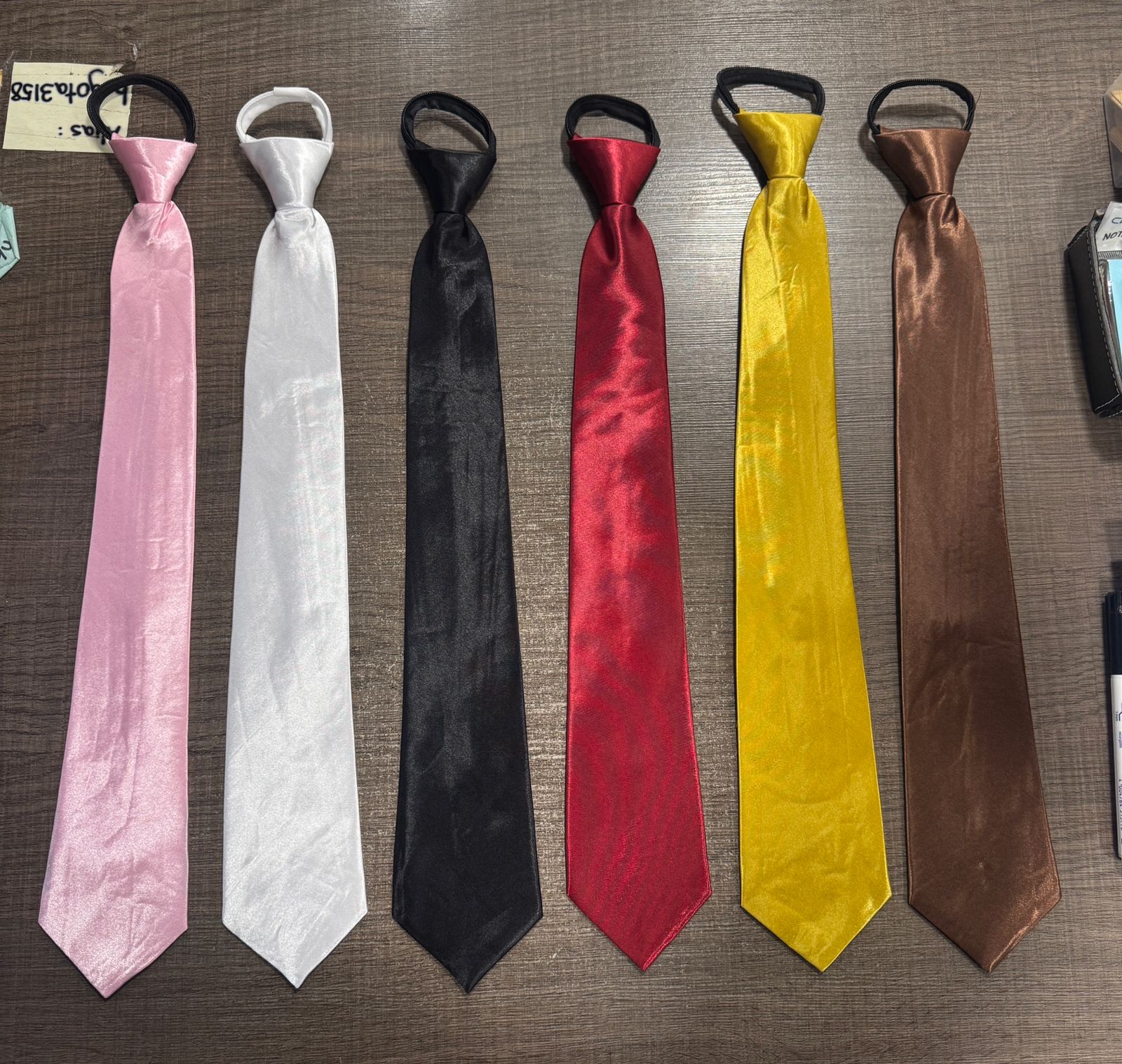 Corbatas Premium Lisos - ff02a754-d14a-48cd-a501-4779a0376f34.jpeg