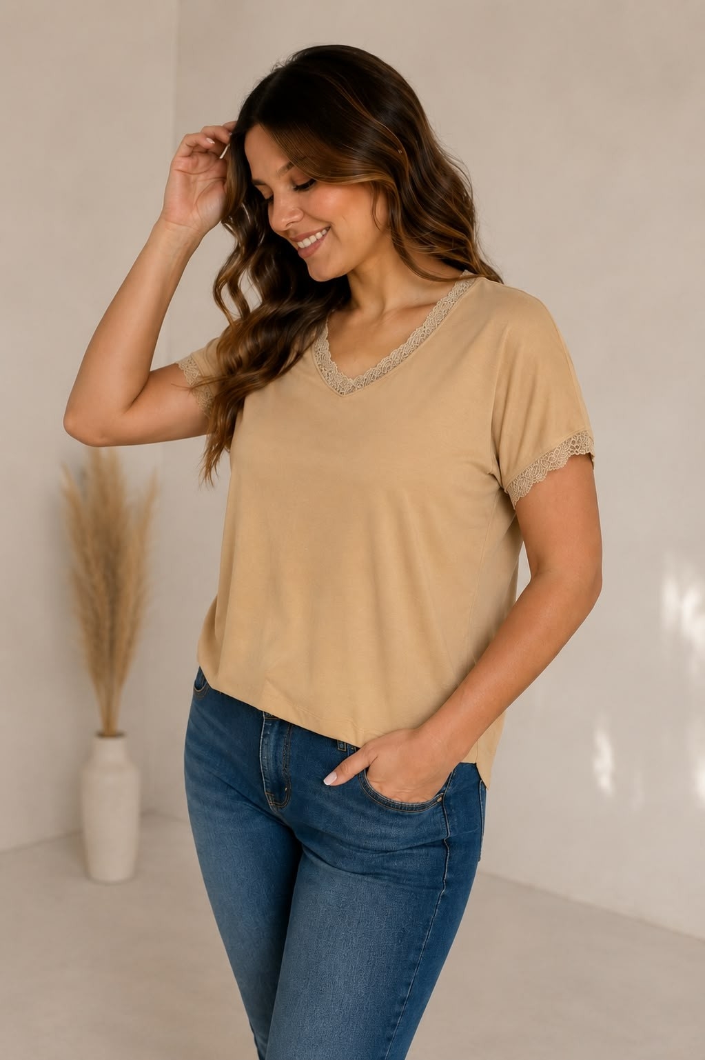 Remera V Puntilla - Imagen 2
