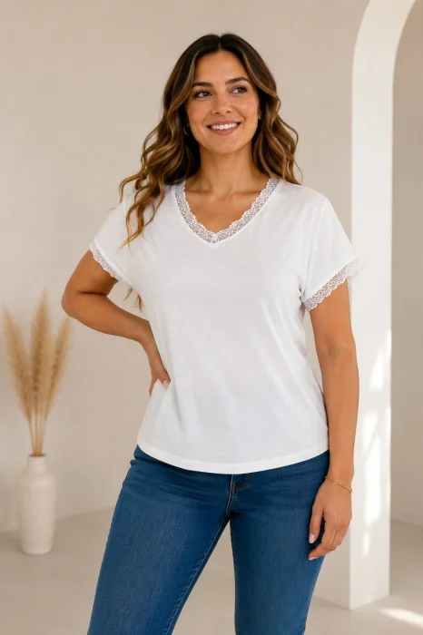Remera V Puntilla