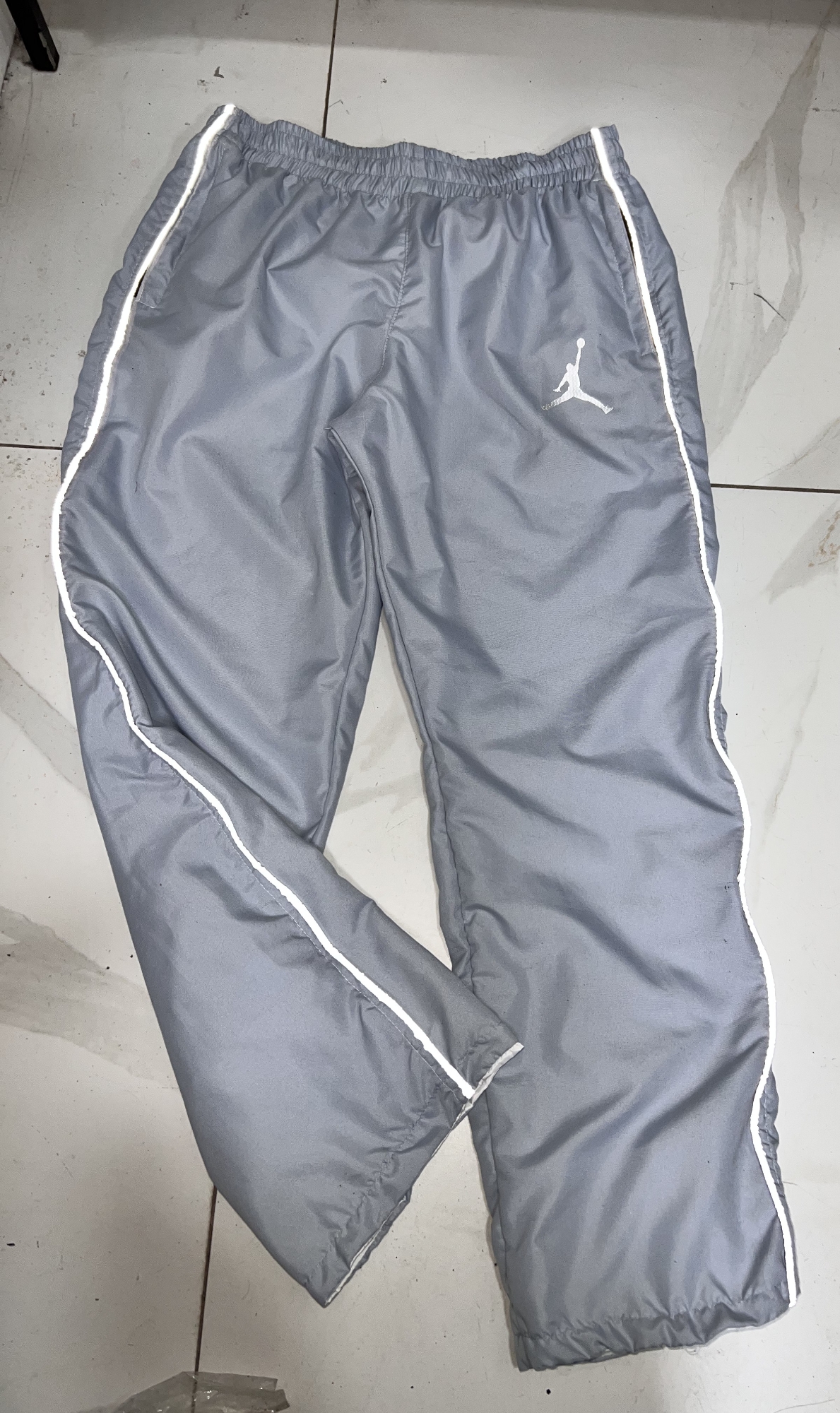 Baggys Rompeviento Nk Reflex - Imagen 2
