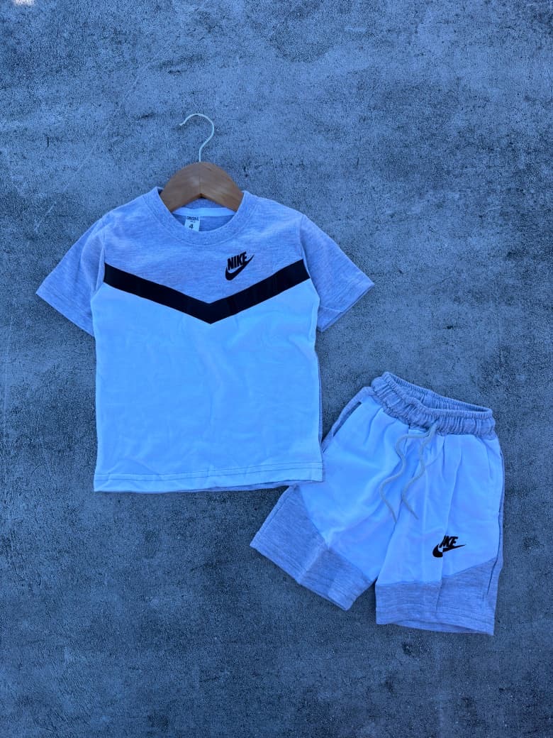  Conjunto  Tech Bebé    Remera en Jersey Peinado 24.1 - f2b58764-39e0-4117-b771-b6a10e109b03.jpeg