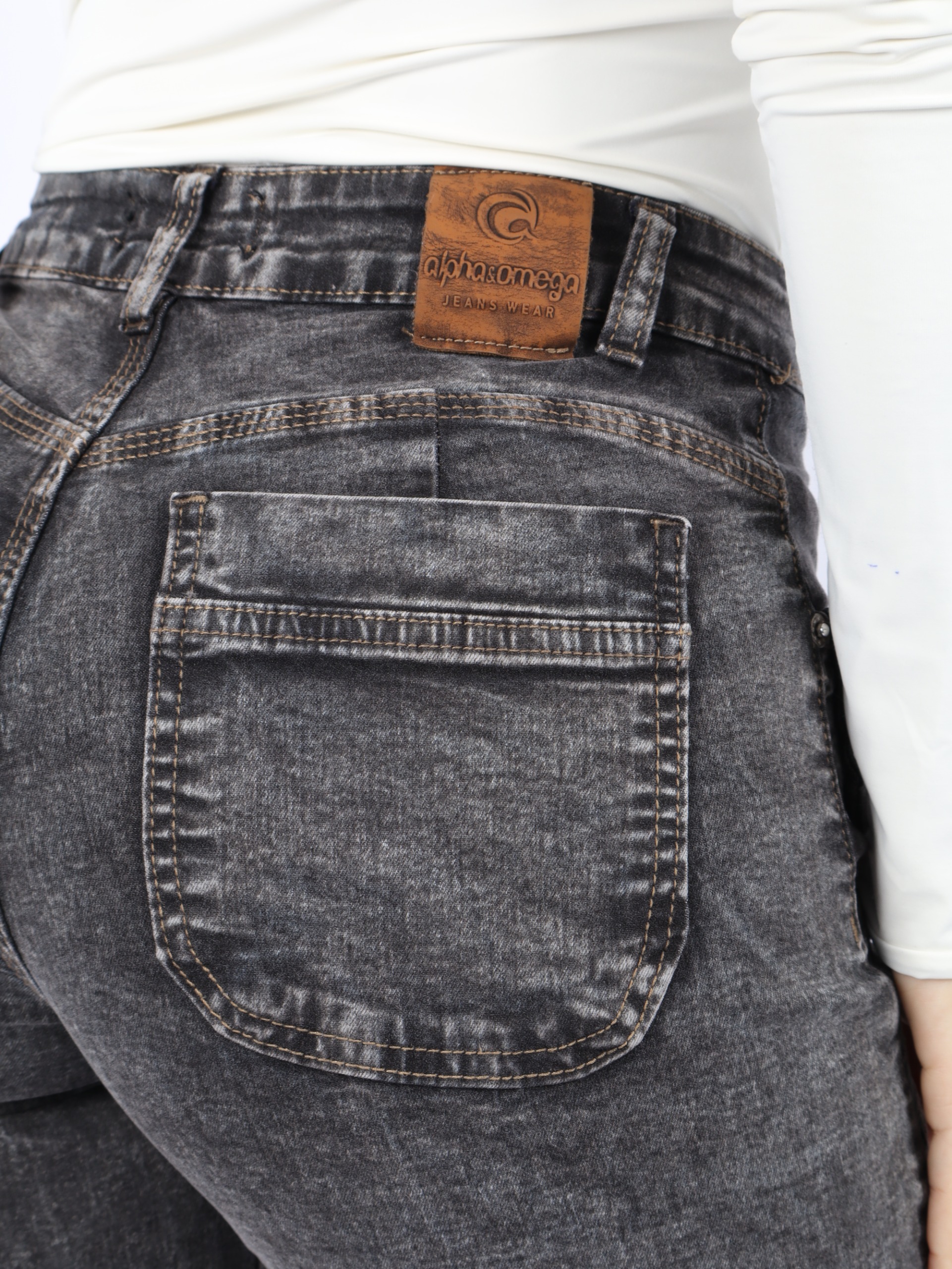 Wide Leg Sophia Gris Oscuro - WhatsApp%20Image%202026-09-04%20at%201.41.27%20PM%20(4).jpeg