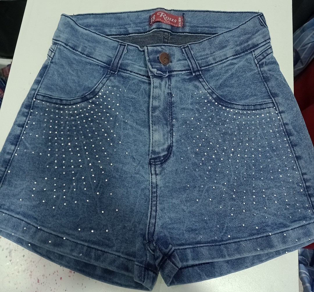 Shorts Elastizado con Brillo Color Nevado;) - Imagen 6