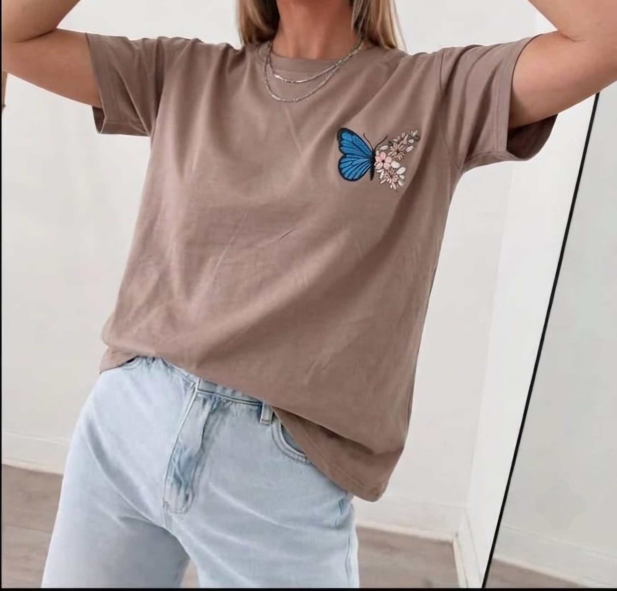 Remera Bordada Mariposa - Imagen 5