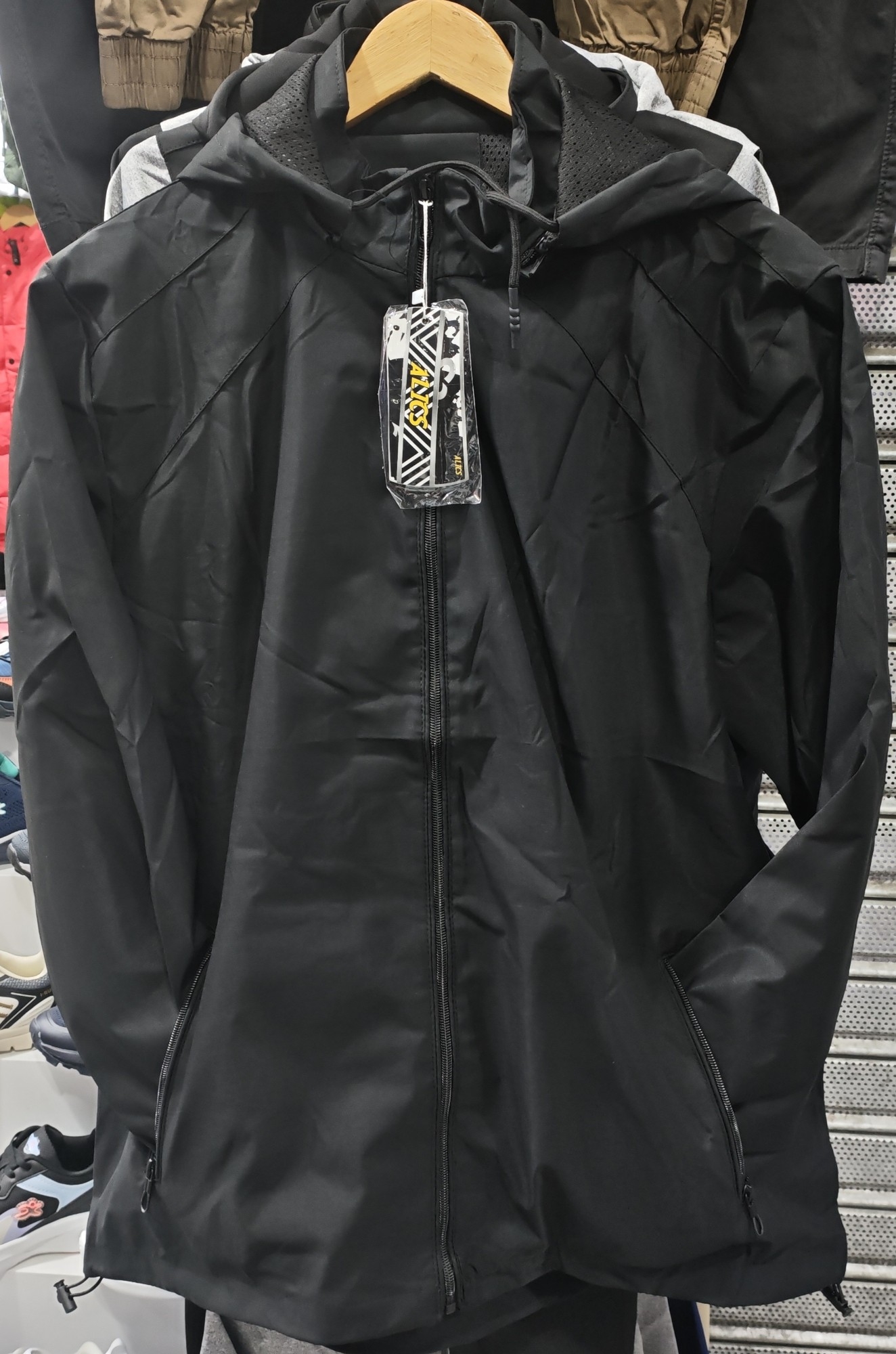 Campera Rompevientos Impermeable Importado - Imagen 2