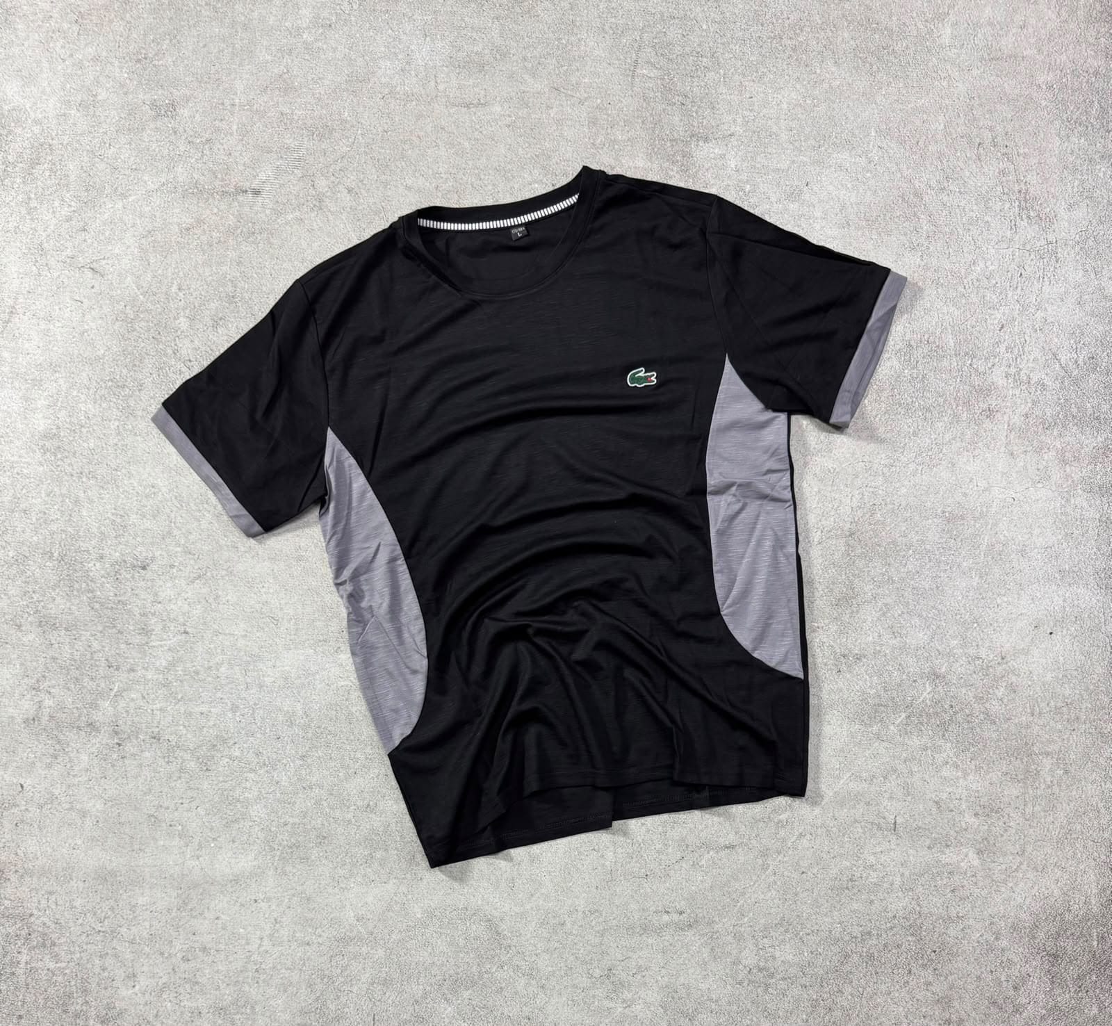 Remera Tramada Lacoste Importada - WhatsApp%20Image%202026-08-26%20at%2013.56.00.jpeg