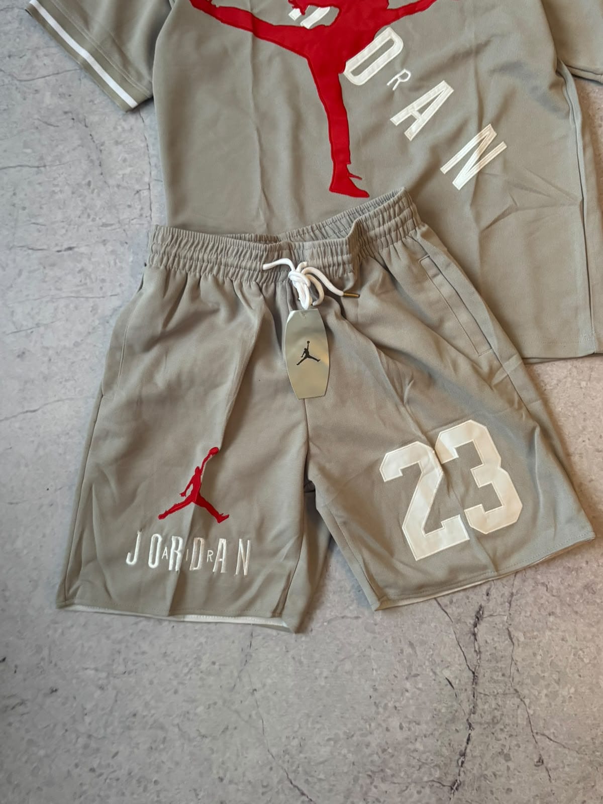 Conjunto Jordan Jump Importado - UYGF.jpeg